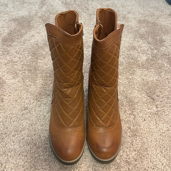 Arizona Jean Co Avery Boots Size 10 M Color Cognac - Picture 1 of 9